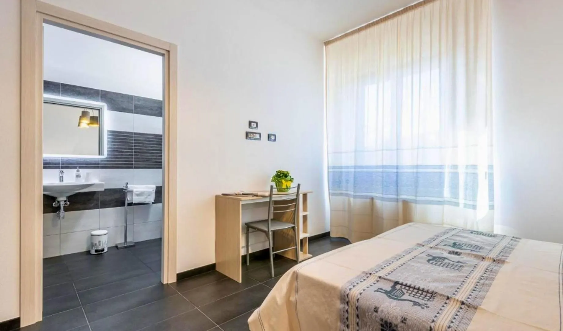 Villa Akenta Your Refuge Between Sea And Nature サンタ・マリア・ラ・パルマ 0*,  イタリア